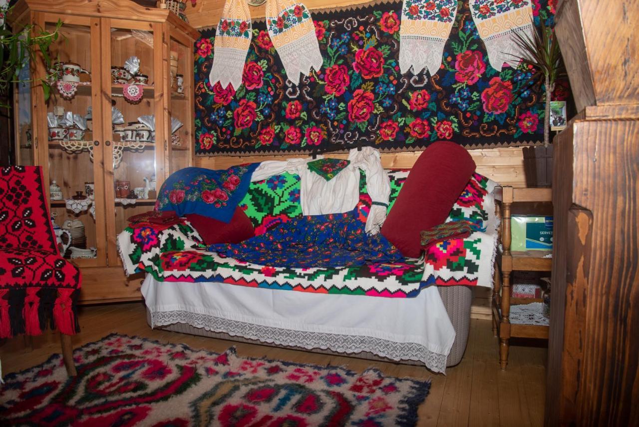 Cabanele Rus Budeşti Dış mekan fotoğraf