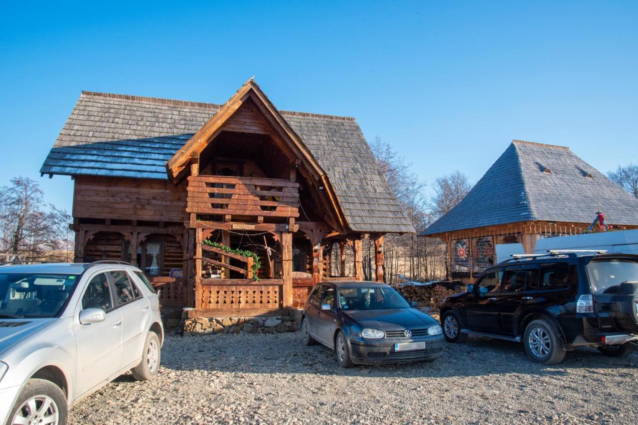 Cabanele Rus Budeşti Dış mekan fotoğraf