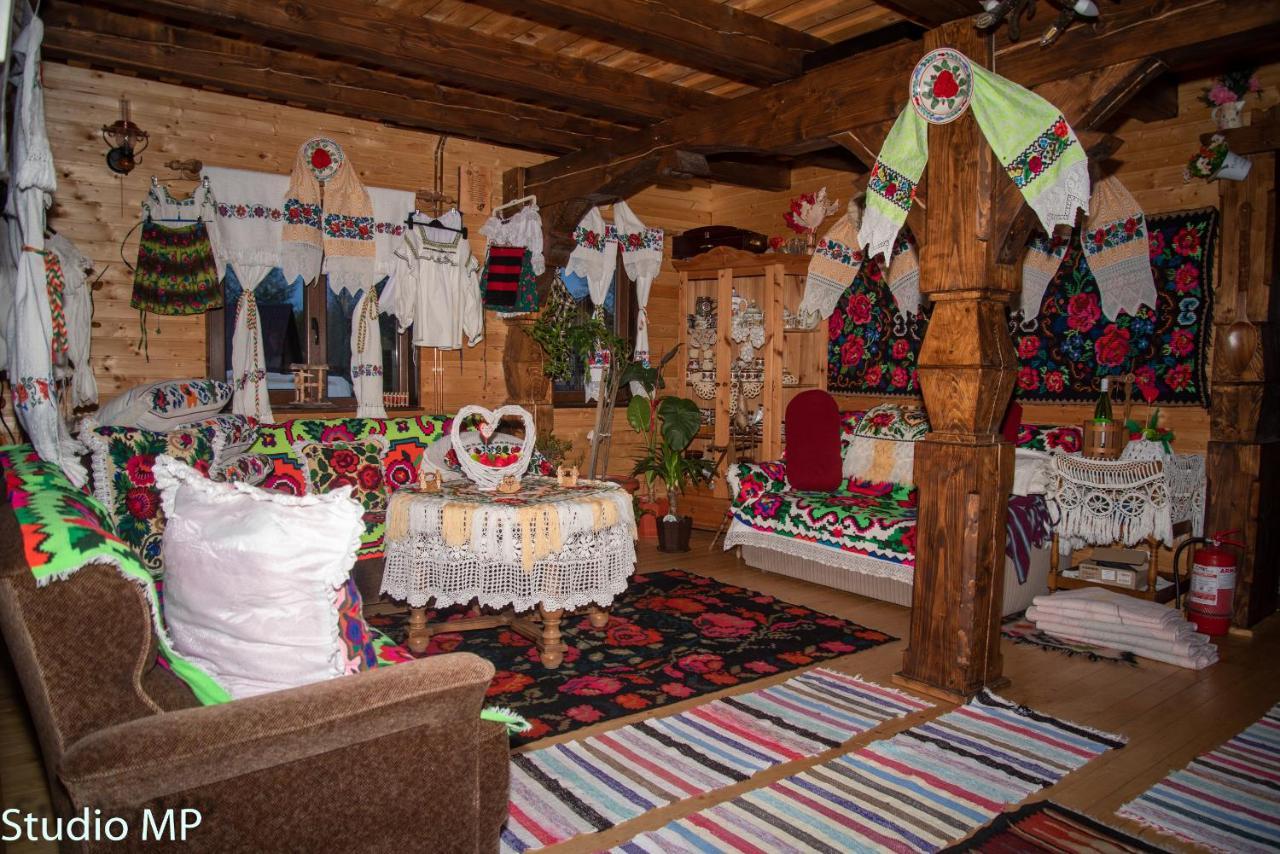 Cabanele Rus Budeşti Dış mekan fotoğraf