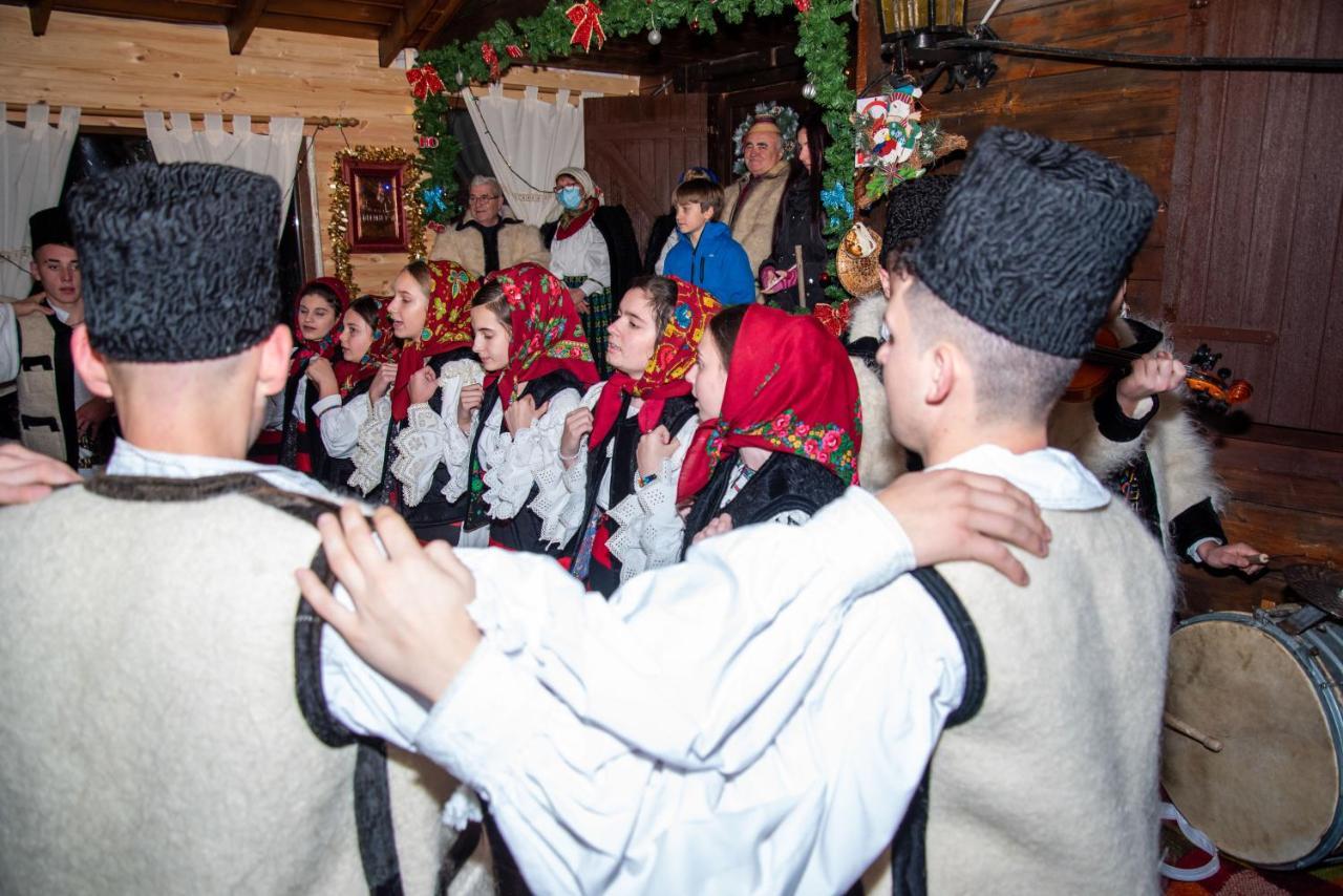 Cabanele Rus Budeşti Dış mekan fotoğraf