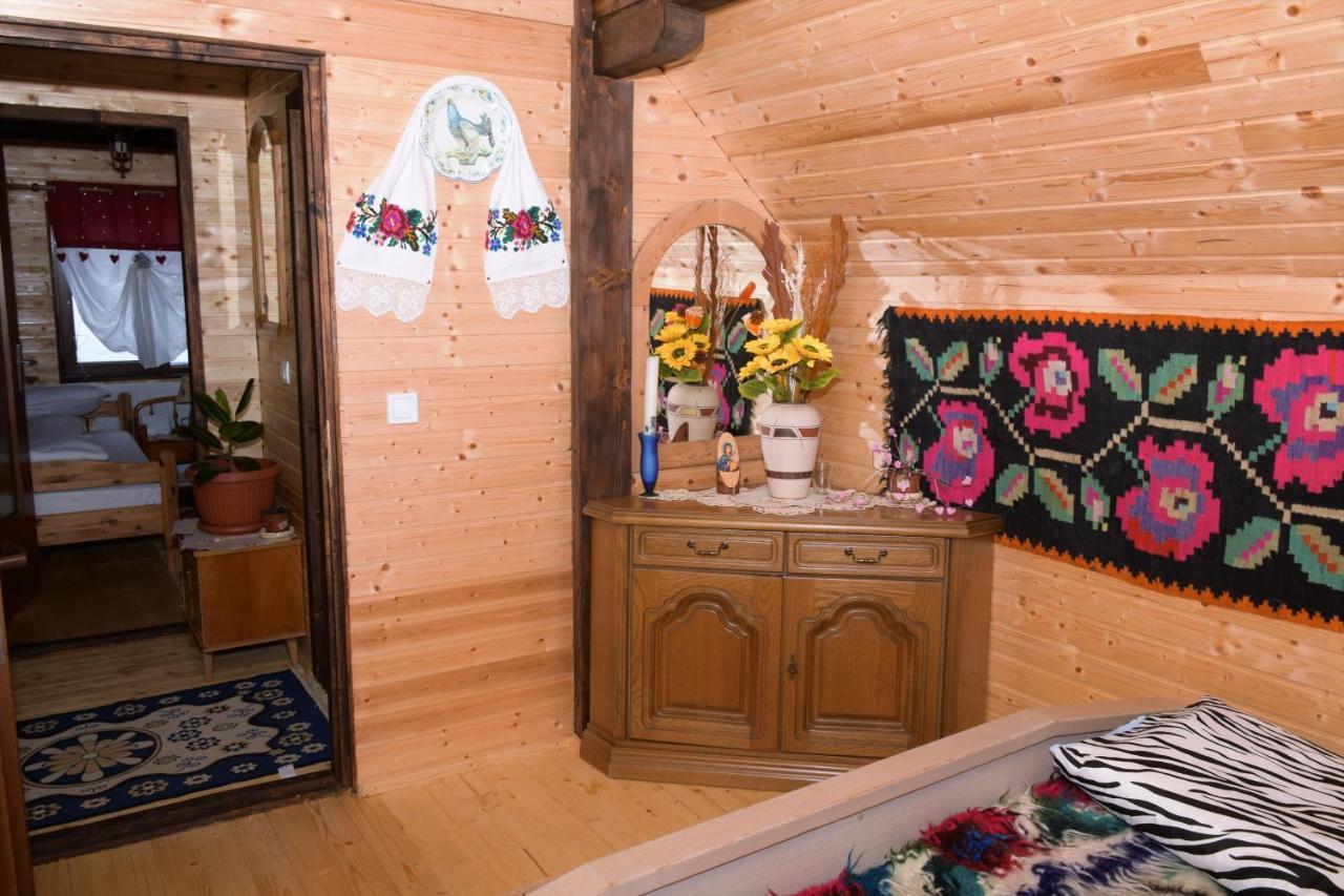 Cabanele Rus Budeşti Dış mekan fotoğraf
