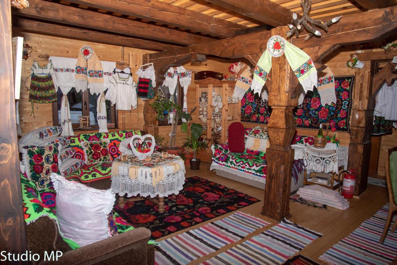 Cabanele Rus Budeşti Dış mekan fotoğraf